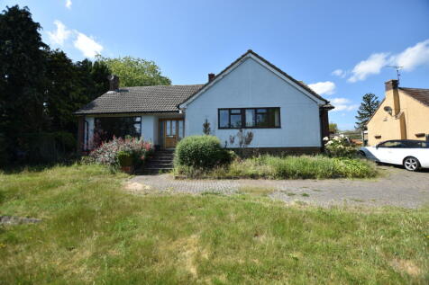 Radleys End, Dunmow CM6 3 bed bungalow for sale