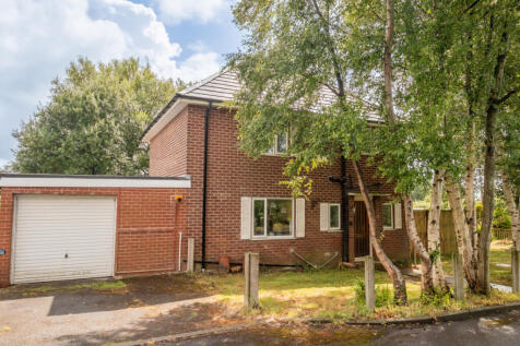 The Crescent Bank Lane, Warton, PR4 3 bed detached house for sale