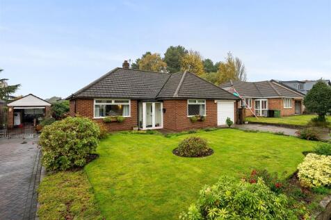3 bedroom detached bungalow for sale