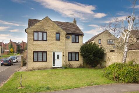 25 Orwell Close, Malmesbury 4 bed house for sale