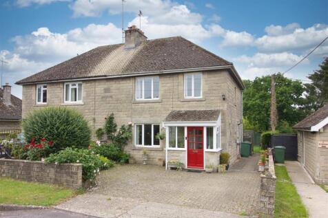 Sawyers Rise, Minety, Malmesbury 4 bed semi