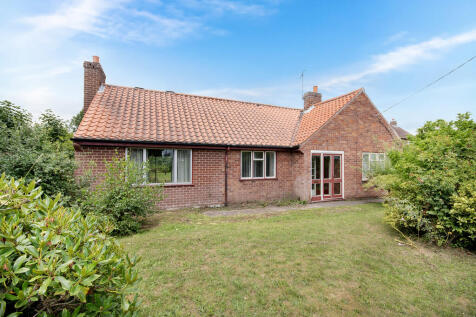 3 bedroom detached bungalow for sale