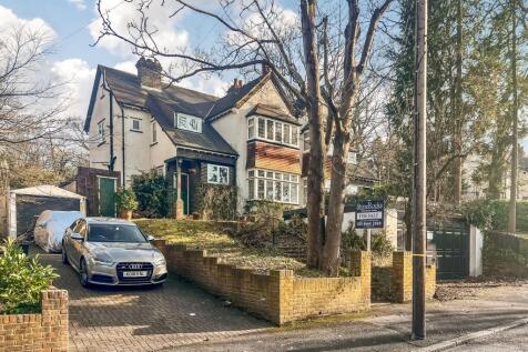 4 bedroom semi-detached house for sale