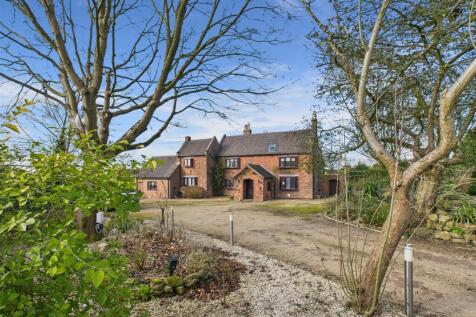 Greysich Lane, Burton On Trent DE15 5 bed house for sale