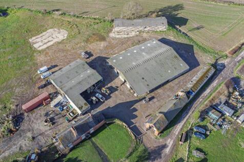 Glass Lane, Rugeley WS15 3 bed barn conversion for sale