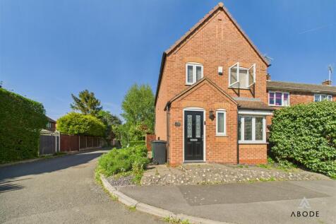 Yates Avenue, Aston on Trent DE72 3 bed detached house for sale
