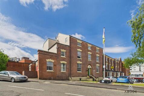 Great Cornbow, Halesowen B63 2 bed apartment for sale
