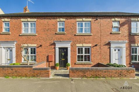 New Street, Uttoxeter ST14 2 bed townhouse for sale