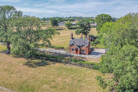 Ashbourne DE6 4 bed detached house for sale