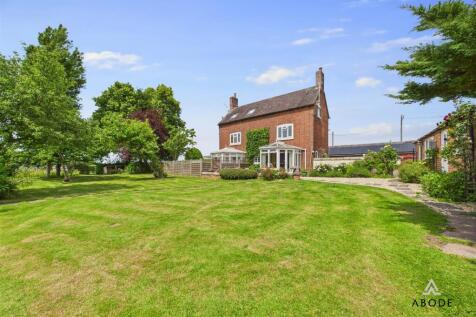 Marston Bank, Marston Bank ST14 3 bed semi