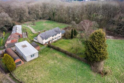 Stocksmoor Farm, Ashover Road,Old... 4 bed farm house for sale