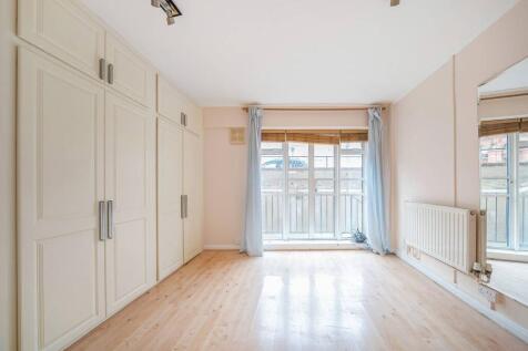 Courtfield Gardens, South Kensington... Studio for sale