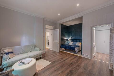 Rutland Gate, Knightsbridge, London, SW7 Studio for sale