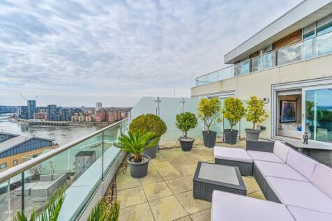 Bridges Court Road, Battersea... 2 bed flat for sale