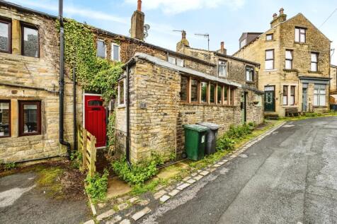 Oliver Lane, Huddersfield HD7 3 bed terraced house for sale