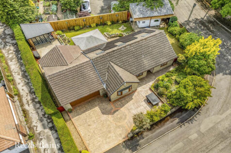 3 bedroom bungalow for sale