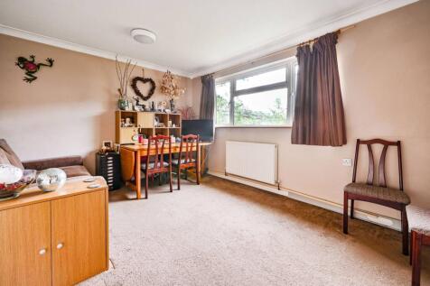 Baird Drive, Wood Street Village... 1 bed maisonette for sale