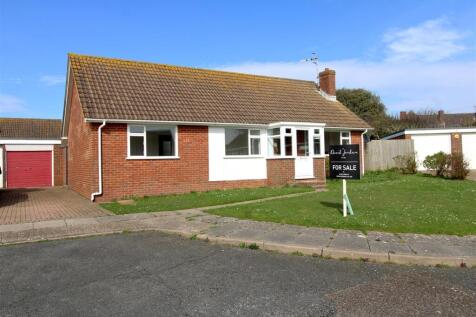 Princes Close, Seaford 3 bed detached bungalow for sale