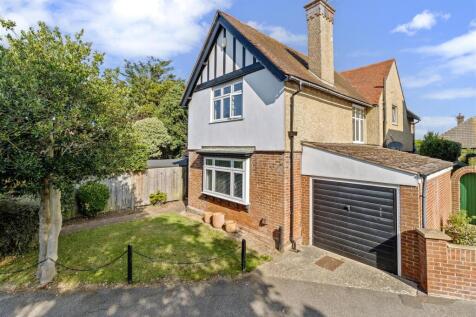 Milldown Road, Seaford 4 bed detached house for sale