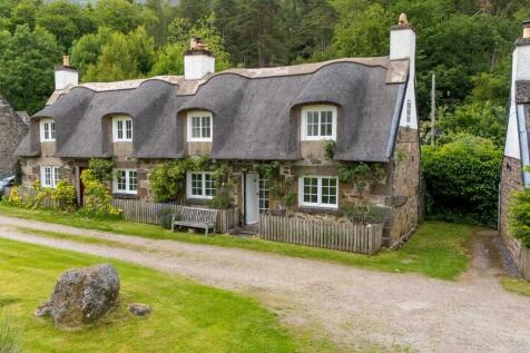 4 Ardtrasgairt Cottages, Fortingall... 2 bed semi