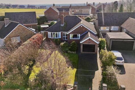 4 bedroom bungalow for sale