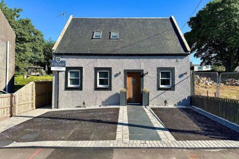 2 bedroom detached villa for sale