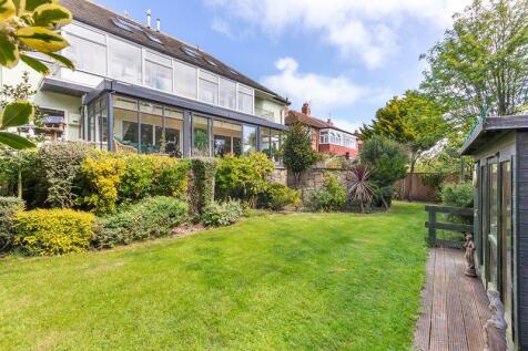 Brierdene Crescent, Whitley Bay... 6 bed detached house for sale