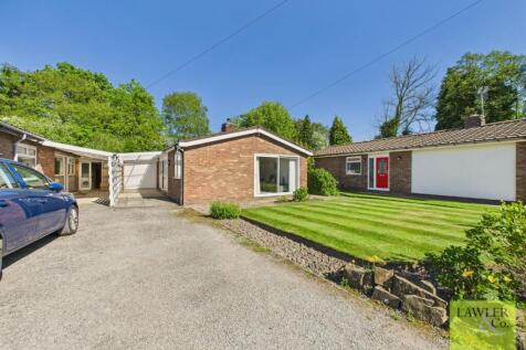 3 bedroom detached bungalow for sale