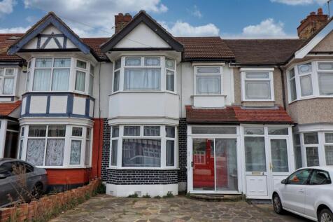 Joydon Drive, Chadwell Heath... 3 bed terraced house for sale
