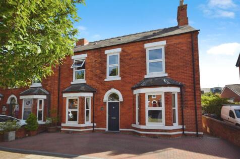 Algitha Road, Skegness PE25 5 bed semi