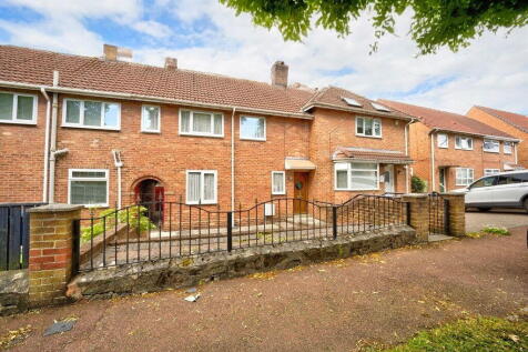 Millom Place, Gateshead 3 bed terraced house for sale