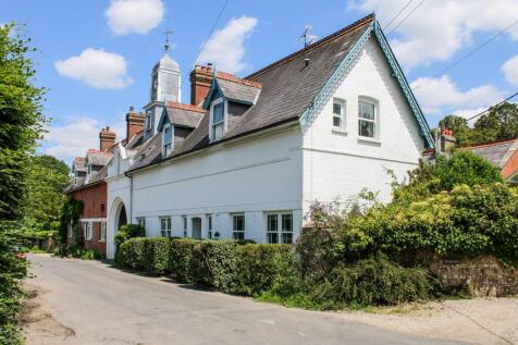 Barham, East Hoathly 3 bed coach house for sale