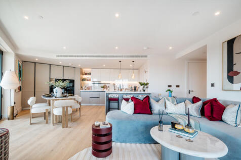 4 bedroom apartment for sale