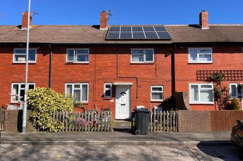 3 bedroom terraced house for sale