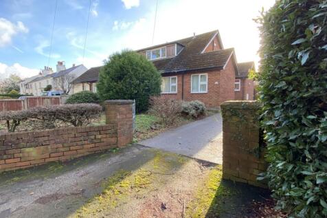 2 bedroom semi-detached bungalow for sale