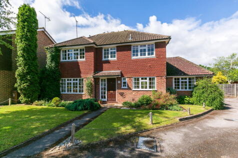 Partridge Way, Merrow Park, GU4 4 bed detached house for sale