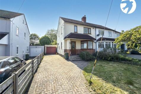 St Davids Road, Hextable, Kent, BR8 3 bed semi