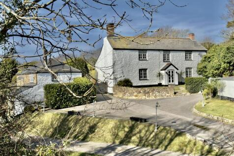 Cubert 7 bed detached house for sale
