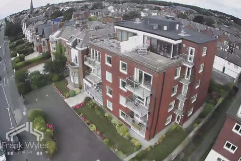 Beach Court, East Beach, Lytham 2 bed apartment for sale