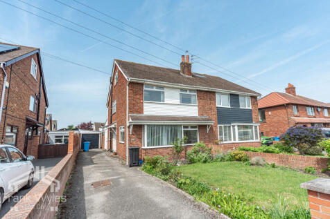 Smithy Lane, Lytham St Annes 4 bed semi