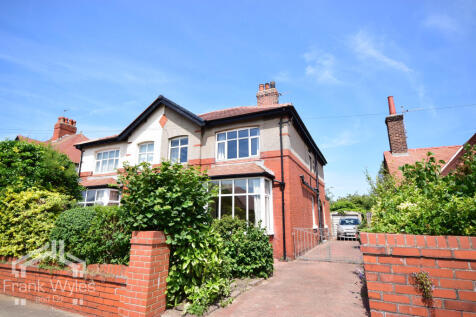 Albany Road, Lytham St. Annes... 3 bed house for sale