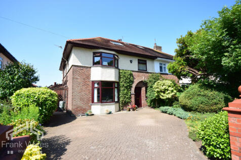 Blackpool Road, Lytham, Lancashire 5 bed semi