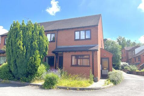 Victoria Mews, Victoria Street... 2 bed apartment for sale
