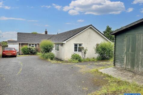 Station Road, Halwill Junction... 3 bed detached bungalow for sale
