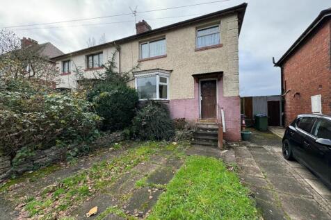 3 bedroom semi-detached house for sale