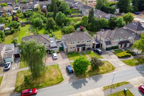 Orchard Drive, Park Street, St.... 3 bed semi