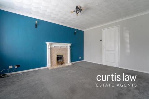 5 bedroom semi-detached house for sale