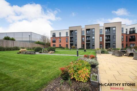 Elizabeth Place, Trimbush Way, Market... 2 bed apartment for sale