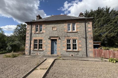 4 bedroom detached villa for sale