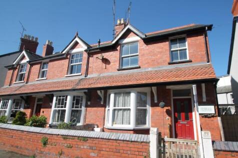 Erskine Road, Colwyn Bay LL29 3 bed semi